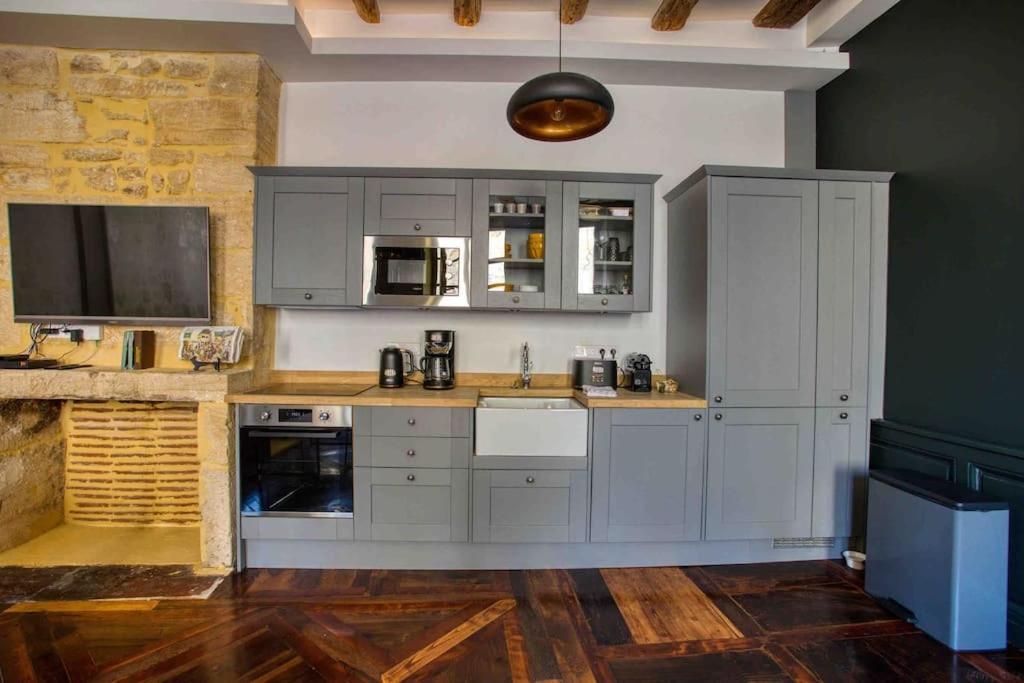 "Les Appartements De Betty A" Coeur Historique Sarlat-la-Caneda Luaran gambar